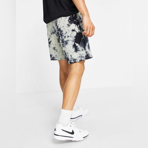 NWT ASOS Design co-ord oversized tie dye shorts size xxs - Picture 2 of 8